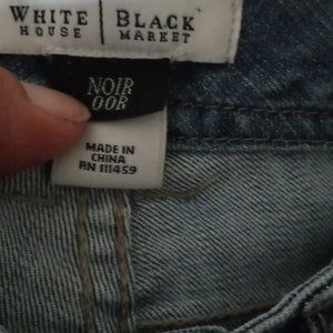 White House Black Market capri pants